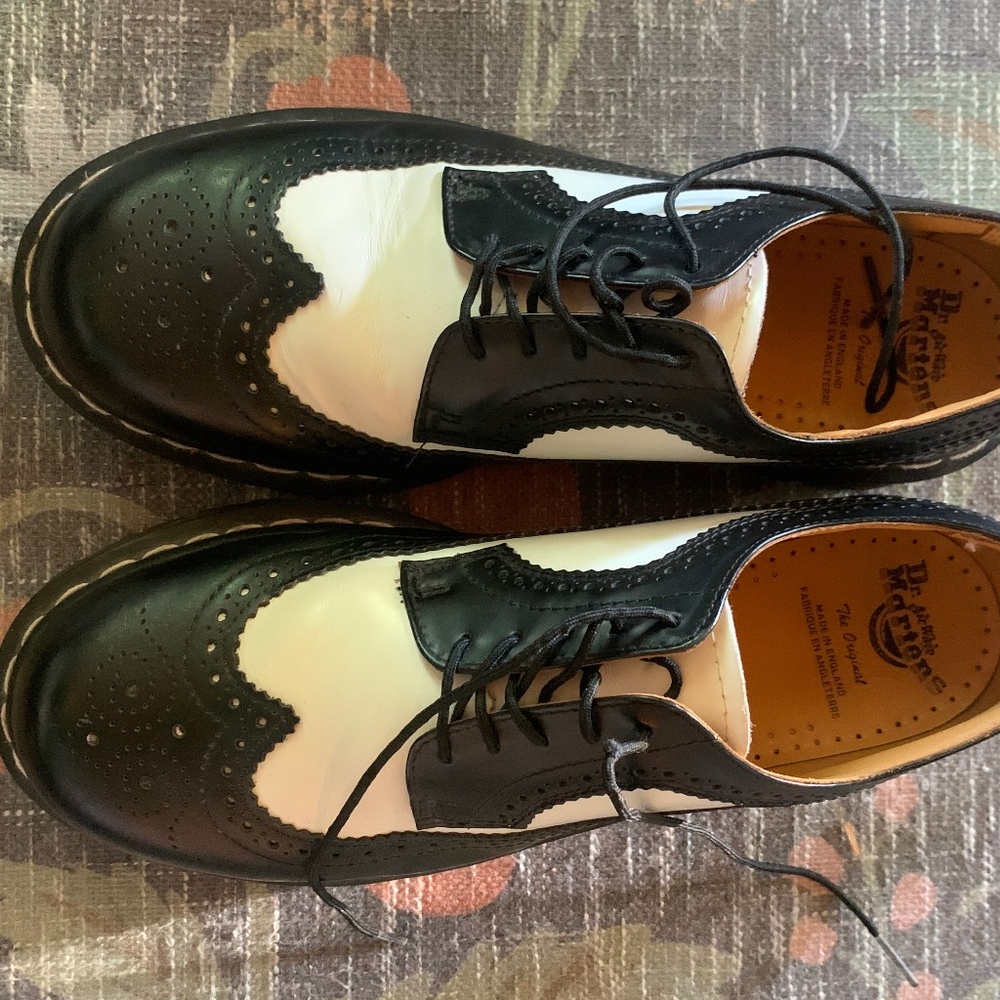 90s Doc Martens | Dr. Martens | Tuxedo/Black & White | Mens Size 10.5/11 - Picture 2 of 6